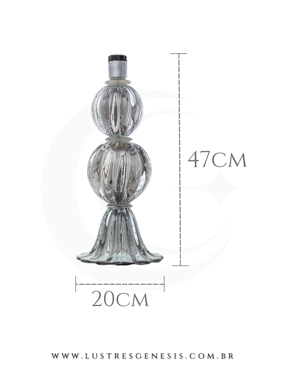 Os abajures são versáteis e podem ser combinados facilmente com outros itens decorativos.